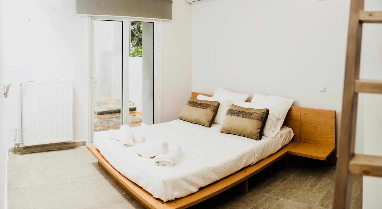 Minimal Residence Near The Beach Loutraki  Exterior photo